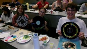 Vinyl Painting Night with the Thrift Club